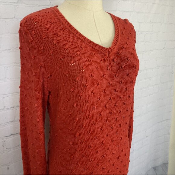 ⭐ 3/$15 Studio Works Medium Red Knit V-Neck Long Sleeve Sweater - Picture 4 of 8